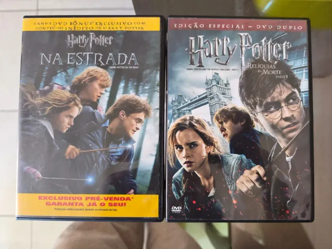 DVD duplo Harry Potter e as relíquias da morte ( Parte 1 ) / DVD bônus ( Na estrada )