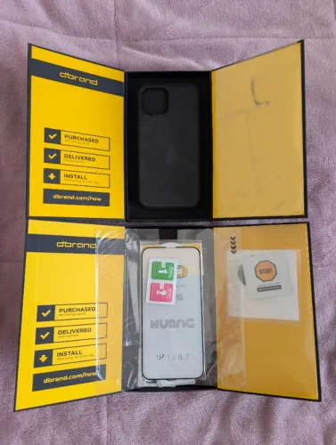 Capas e películas para iPhone 13 Pro Max (Dbrand)