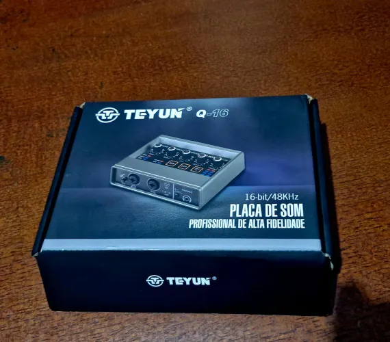 Interface de Áudio Teyun Q-16 - Placa de Som Profissional