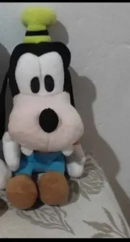 Pelúcia Pateta Disney 