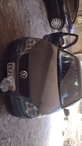 Volkswagen Polo 1.6 E-flex 8V 5P 2011