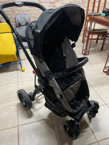Carrinho de bebê Kiddo