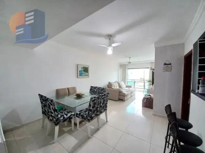 Excelente Negócio! Amplo Apartamento Região Comercial!
