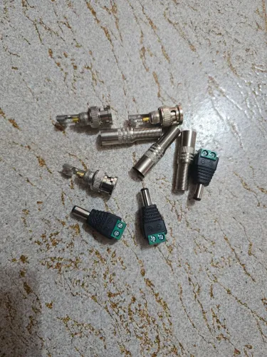 Conectores para Câmeras de Segurança
