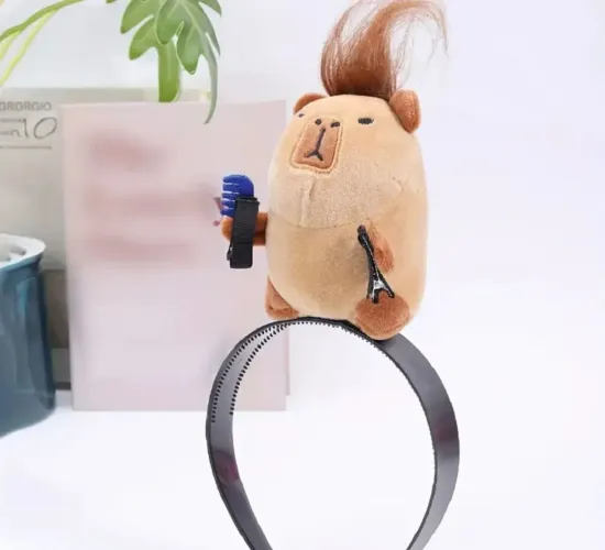Tiara com capivara, nova
