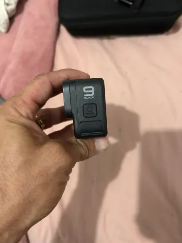 Vendo GoPro hero 9 bem conservada 