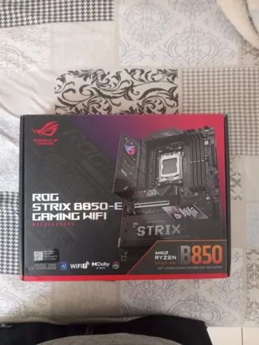 Placa Mãe ASUS ROG STRIX B850-E GAMING WIFI, AMD AM5 , ATX, DDR5, Wi-fi 7, Bluetooth, Pret
