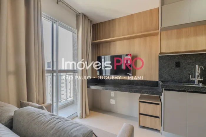 Apartamento 1 dorm, mobiliado, 26m2 com varanda ao lado da Cidade Universitaria para locaç