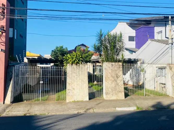 Casa à venda - Vila Oliveira - Mogi das Cruzes/SP