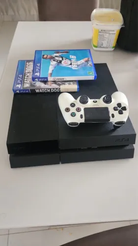 Vende se Ps4fat com controle
