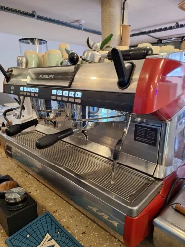 Máquina de Espresso Aurélia II Nuova Simonelli