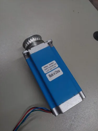 motor passo SM 1.8 D30 CS