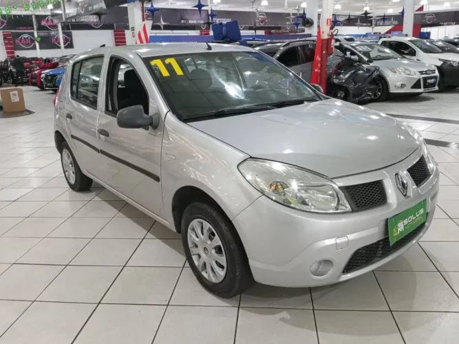 Renault Sandero Authentique Hi-flex 1.0 16V 5P 2011