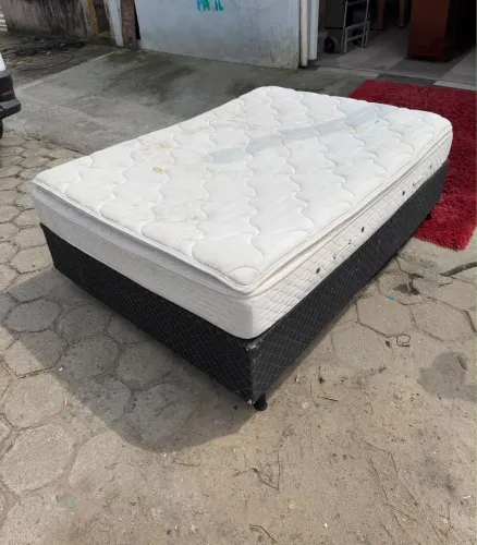 Cama box casal