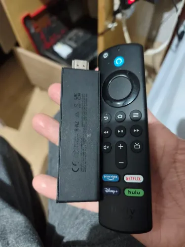 Fire stick 4k com comando de voz 8gb