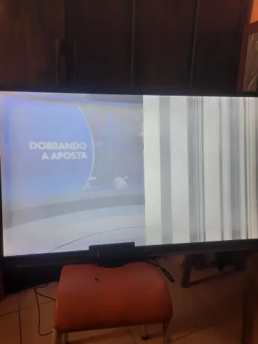 TV LCD funcionando porém a metade da tela