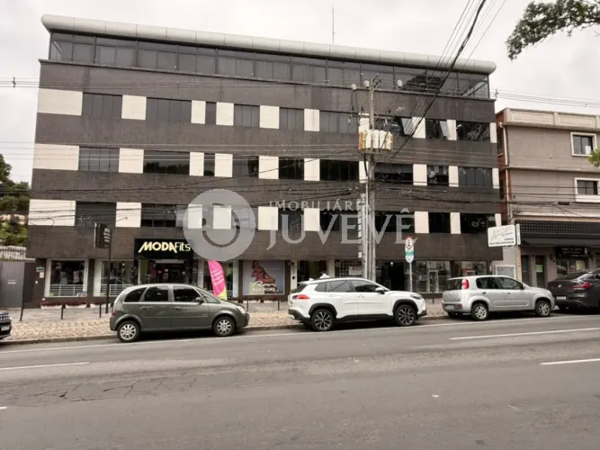 IMOBILIARIA JUVEVE ALUGA SALA CONJUNTO COMERCIAL BACACHERI PRX ERASTO GAERTNER OTICA BACAC