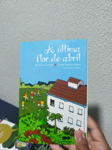 Livro A última flor de Abril