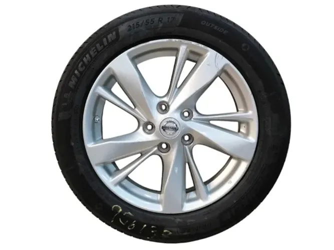 Roda Aro 17 215/55 Nissan Altima 2.5 Sl 2014
