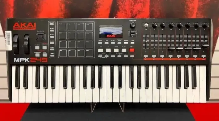 Teclado MIDI - AKAI MPK249