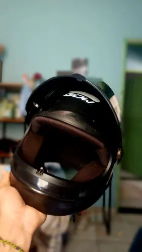 Capacete gow preto