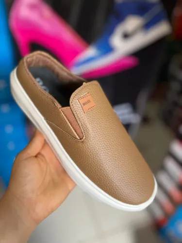 Mule Hugo Boss Caramelo (Frete Grátis)