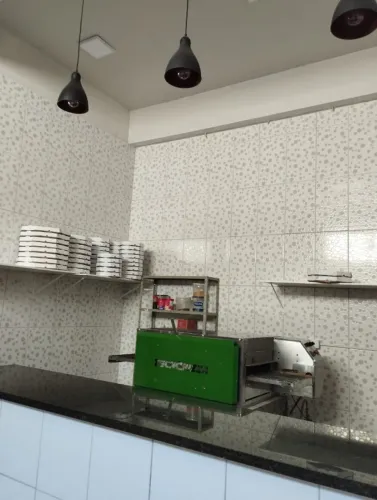 OPORTUNIDADE ÚNICA (CACOAL) ? PIZZARIA COMPLETA E CONSOLIDADA À VENDA