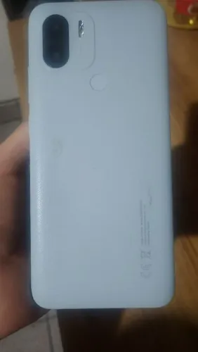 Vendo Xiaomi Redmi A2+, apenas com tela trincada, tudo original funcionando, já formatado.