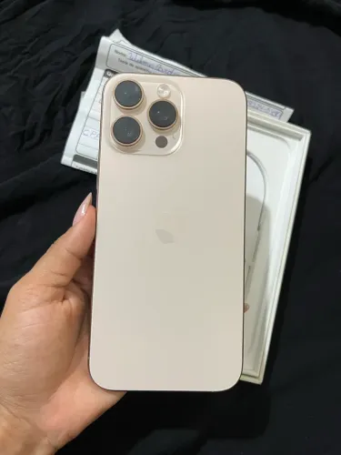 iPhone 16 PRO MAX 256gb - desert titanium