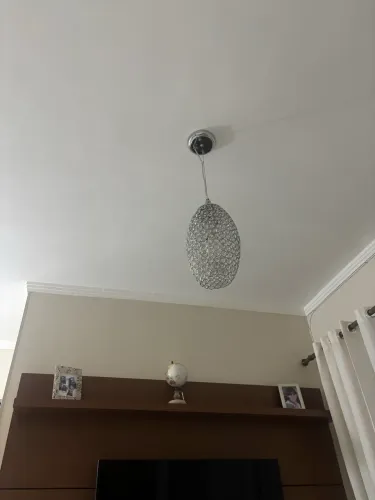 2 lustres iguais para sala