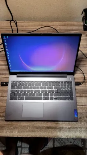 Notebook Lenovo IdeaPad 3i | i3 | 4GB RAM | SSD 256GB NVMe