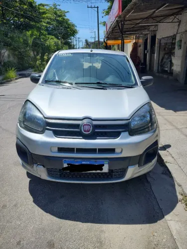 Fiat Uno Attractive 1.0 EVO Fire Flex 8V 5P 2021