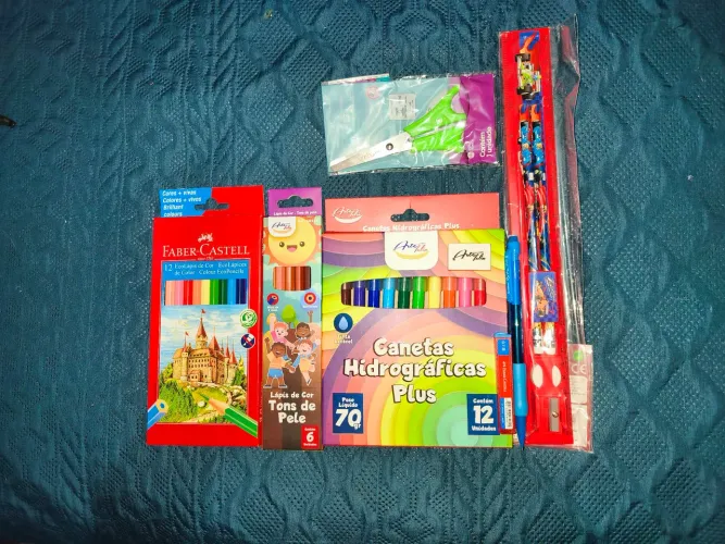 Kit material escolar