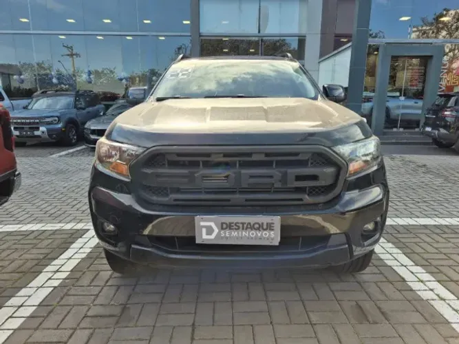 Ford Ranger Black 2.2 4X2 CD Diesel AUT 2022