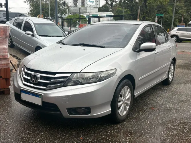 Honda City Sedan LX 1.5 Flex 16V 4P Mec. 2013