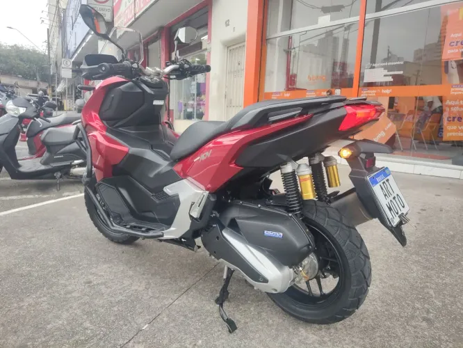 Honda ADV 160 2025