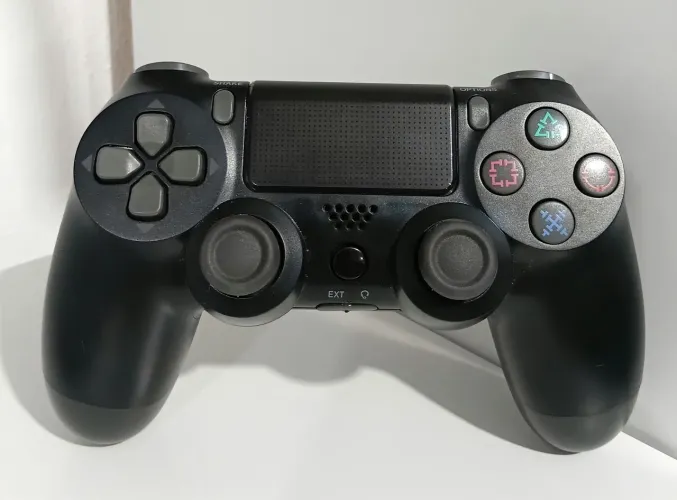 Controle PS4 paralelo sem fio usado com DEFEITO.