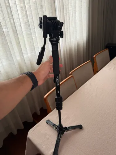 Monopé de Montagem em Tripé Yunteng Vct-288