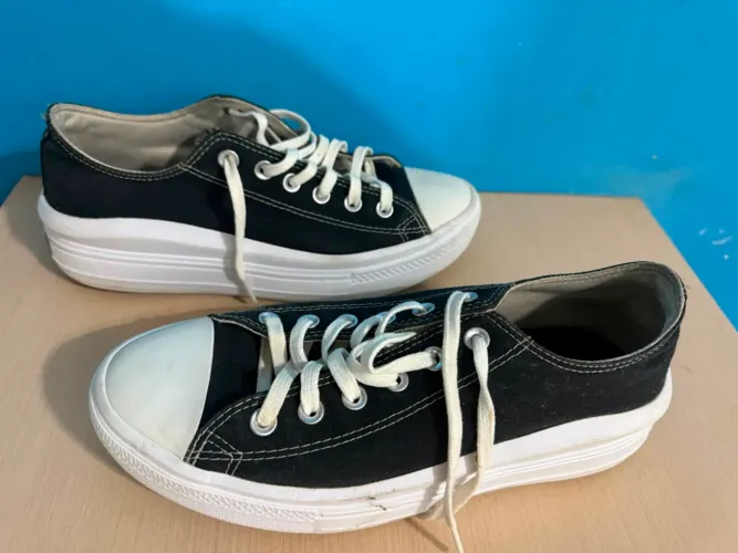 Tênis All Star plataforma T. 39