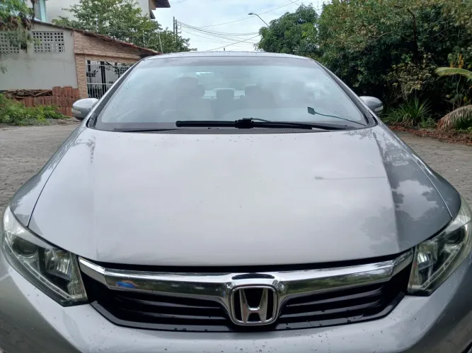 Honda Civic Sedan EXS 1.8/1.8 Flex 16V Aut. 4P 2013