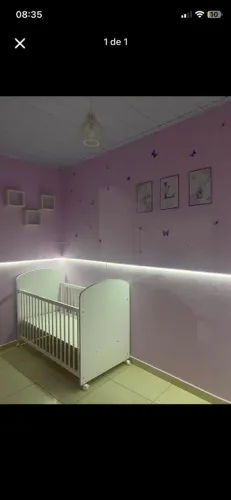 Berço para bebê já vai com o colchão novo só foi montado e já foi guardado