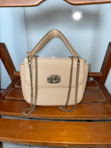 Bolsa Arezzo