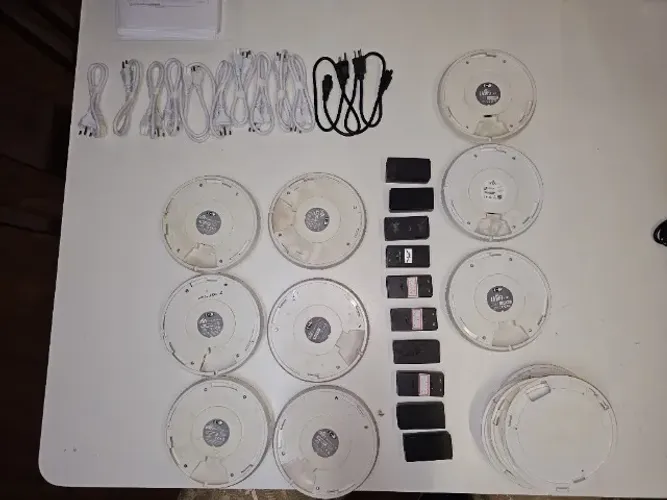 KIT UBIQUITI 3 AP e 7 AP-LR