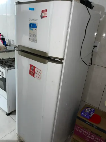 Vende geladeira em perfeito estado