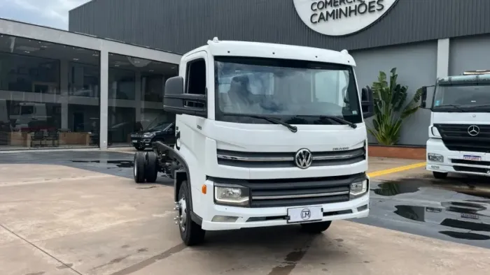 Vw 11.180 Delivery Baixo Km Mecanica Operacional Ano 2024