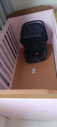 Berço +bebe conforto