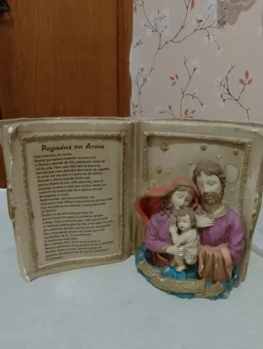 Imagem Sagrada Família Formato Livro Com Mensagem gesso