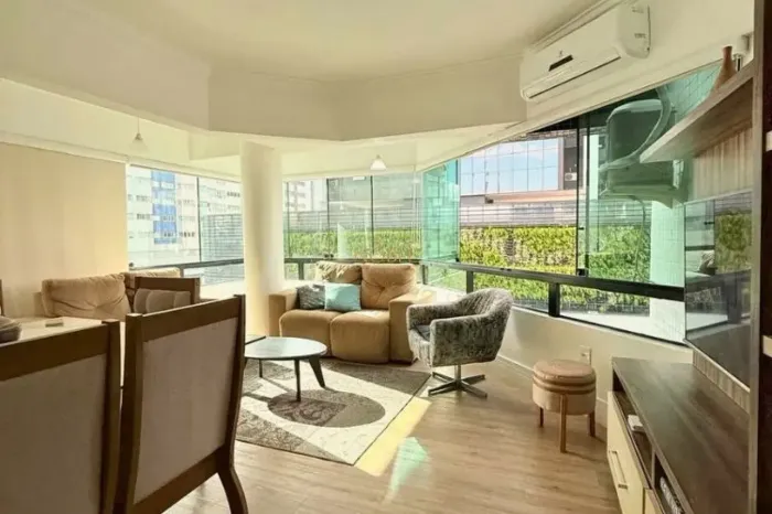 Apartamento de 2 Quartos no centro de Torres