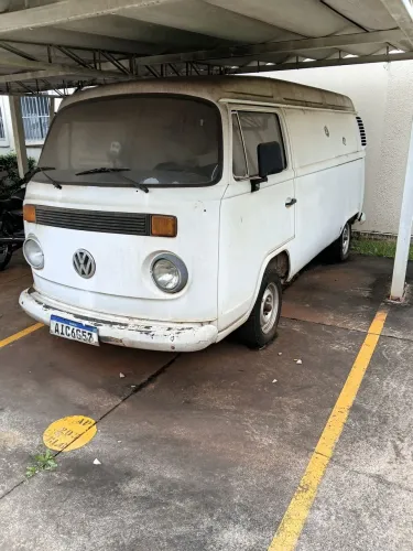 Volkswagen Kombi Furgão (álcool) 1999
