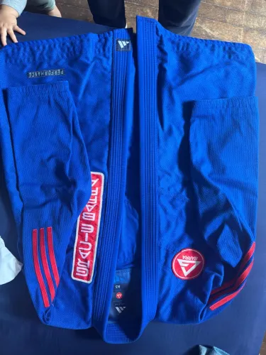 Kimono Adidas A3